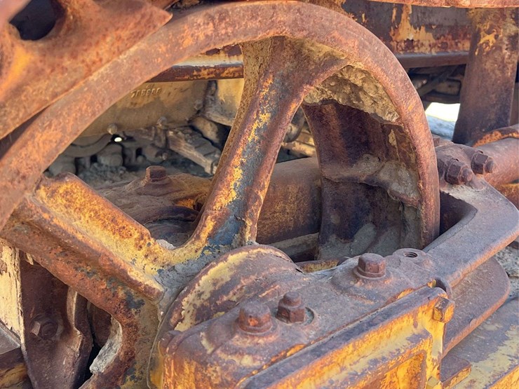 caterpillar-d6-image-101