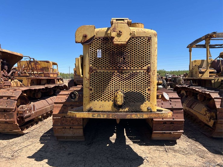 caterpillar-d8-image-4
