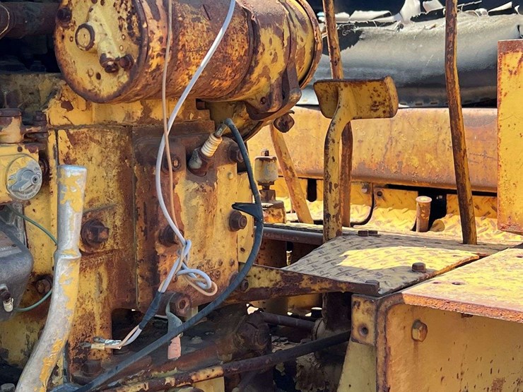 caterpillar-d6-image-87