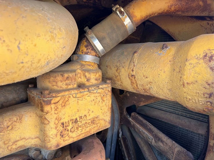 caterpillar-d9g-image-33
