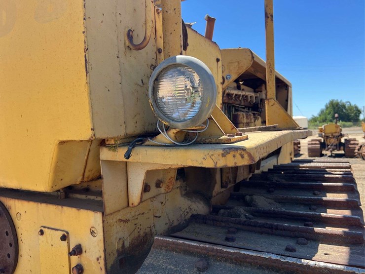 caterpillar-d8-image-90