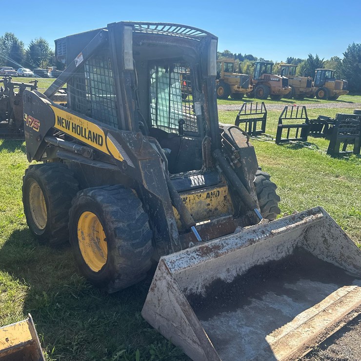2008 NEW HOLLAND L175