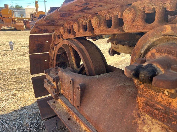 caterpillar-rd6-image-90