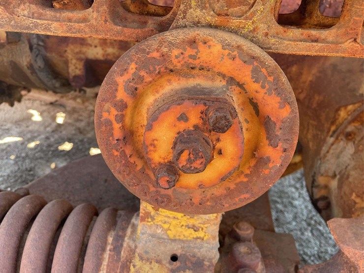 caterpillar-d4-image-31