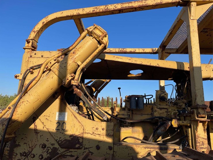 caterpillar-d9g-image-34