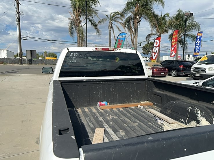 lot#-311-2006-chevy-silverado-**offsite**-buy-now-image-5