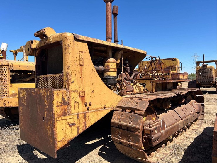 caterpillar-d8-image-13