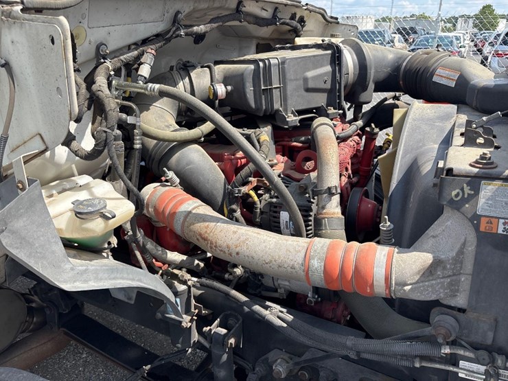 2015-ford-f750-image-15
