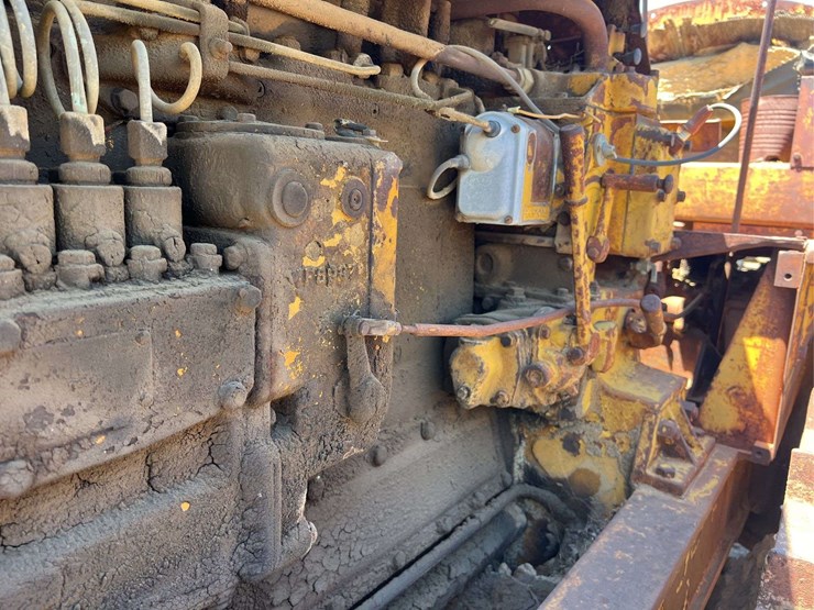 caterpillar-d6-image-33