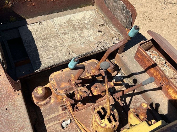 caterpillar-rd6-image-30