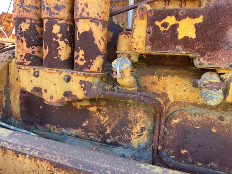 caterpillar-d8-image-47