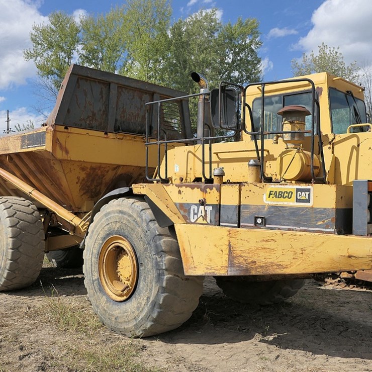 1994 CATERPILLAR D400D