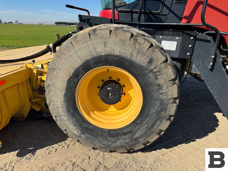 2015-new-holland-speedrower-260-image-23