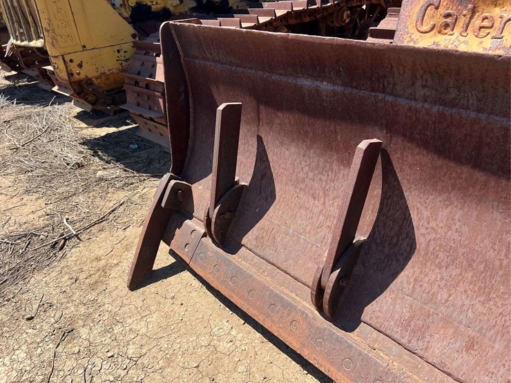 caterpillar-d6-image-125