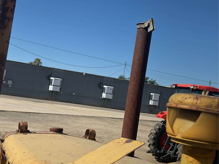 caterpillar-d4-image-60