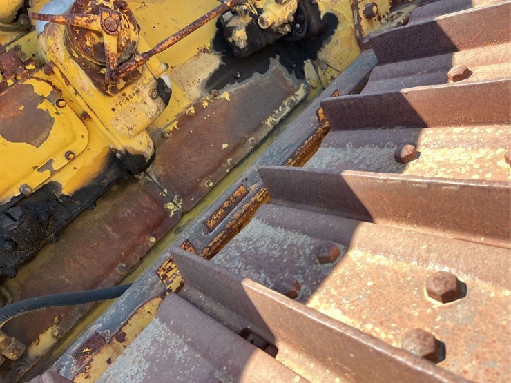 caterpillar-d6-image-81