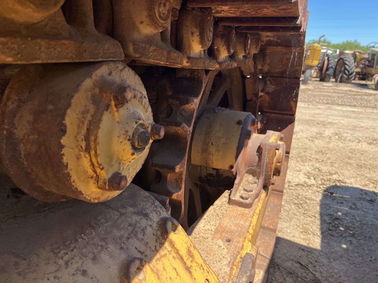 caterpillar-d8-image-76