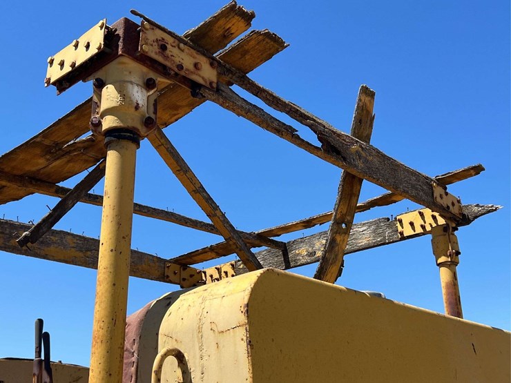 caterpillar-d8-image-19