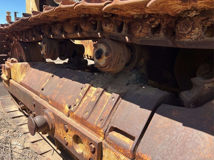 caterpillar-d8-image-104