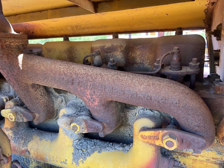 caterpillar-d8-image-39