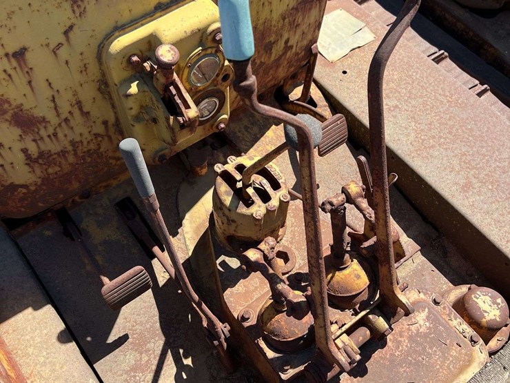 caterpillar-rd6-image-34