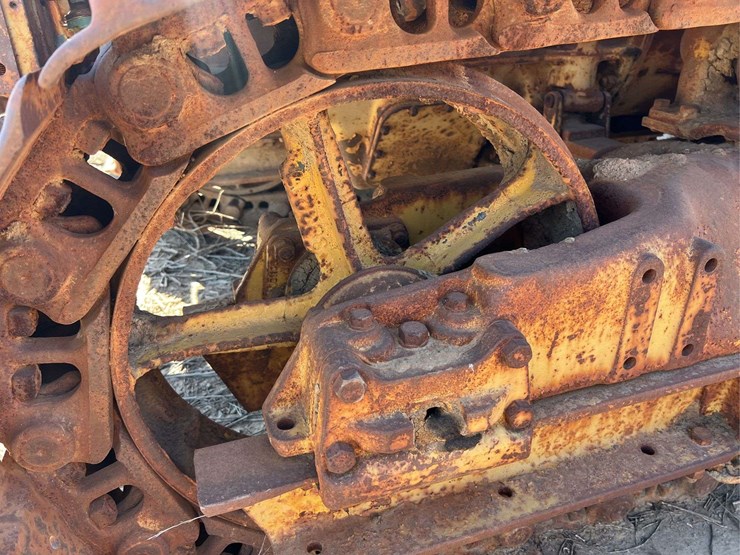 caterpillar-rd6-image-49