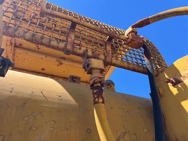 caterpillar-d9g-image-128