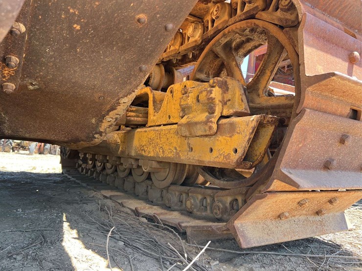 caterpillar-d8-image-85