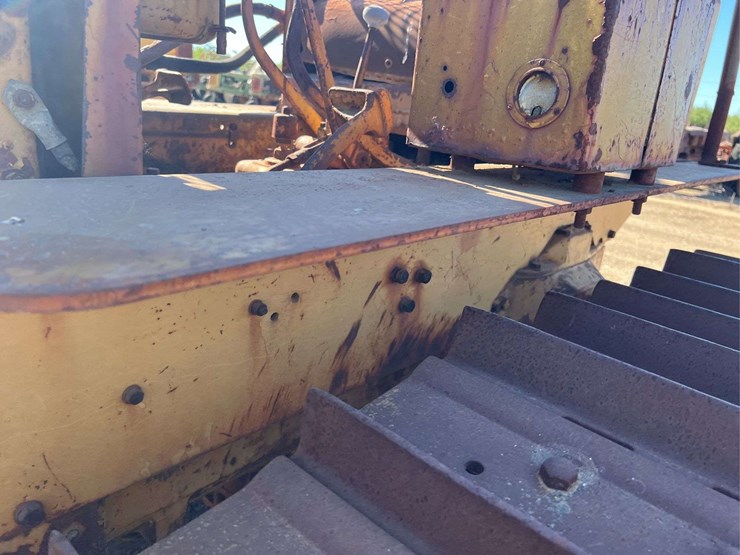 caterpillar-d4-image-79