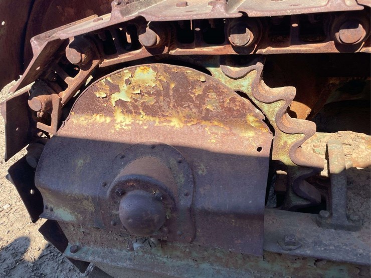 caterpillar-twenty-image-22