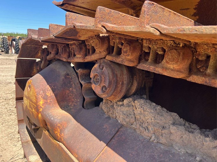 caterpillar-d6-image-57