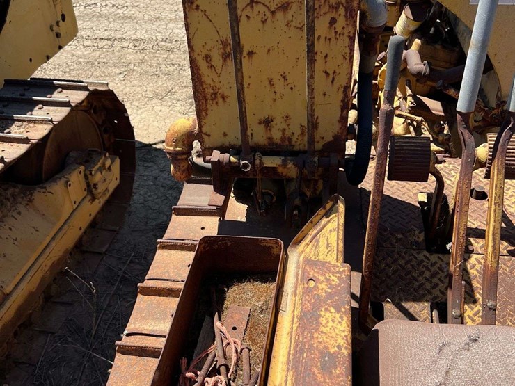 caterpillar-d8-image-20