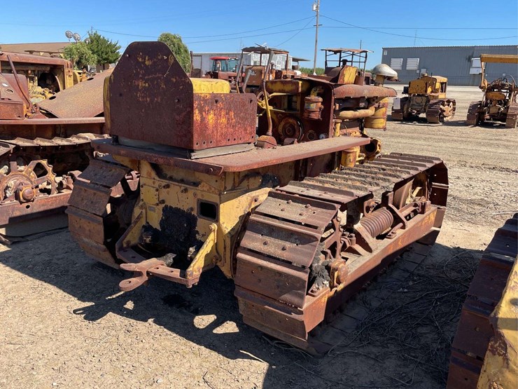 caterpillar-d4-image-7