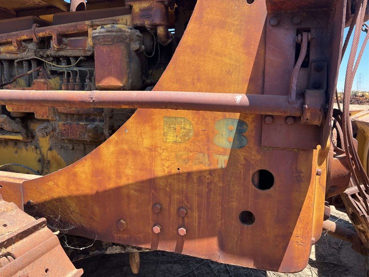 caterpillar-d8-image-76