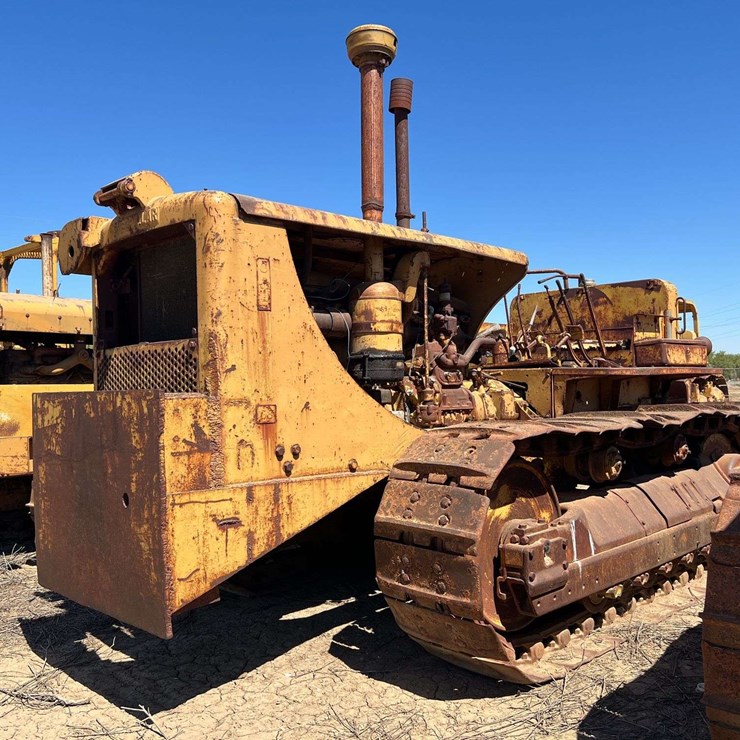 CATERPILLAR D8