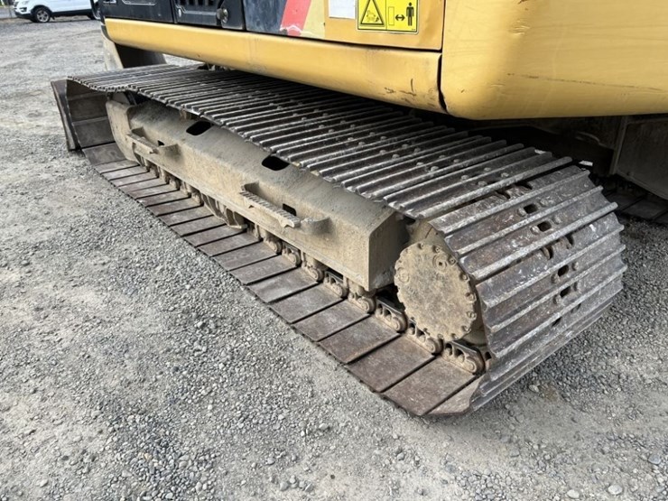 2013-caterpillar-312e-image-25