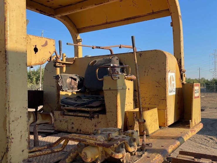 caterpillar-d9g-image-37