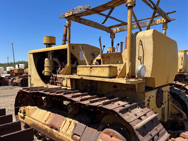 caterpillar-d8-image-12