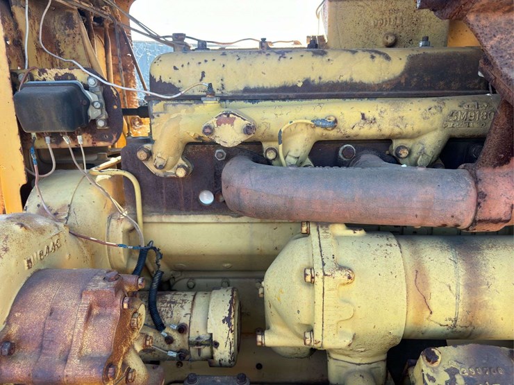 caterpillar-d9-image-27