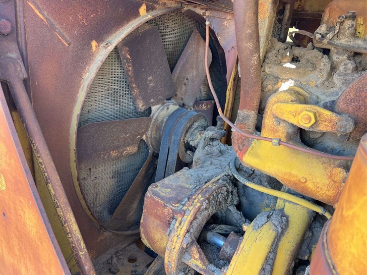 caterpillar-d8-image-45