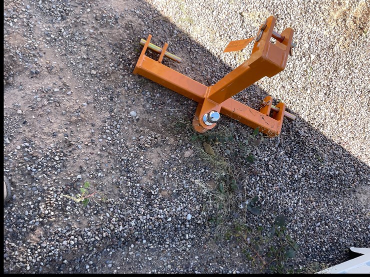 caterpillar-12-image-1