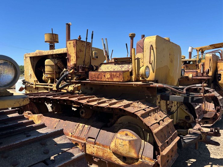 caterpillar-d8-image-13