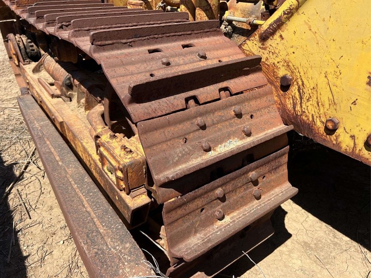 caterpillar-d6-image-118