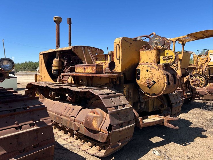 caterpillar-d8-image-11