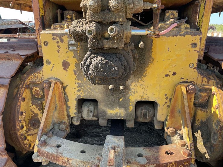 caterpillar-d8-image-20
