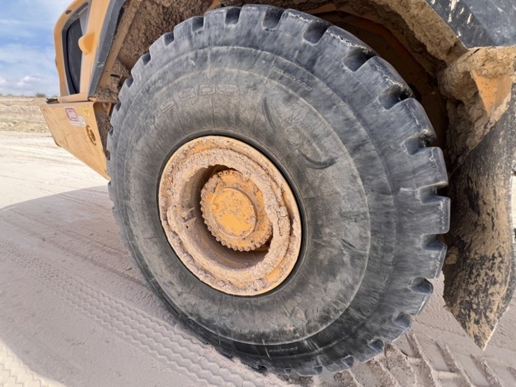 2020-volvo-a60h-image-10