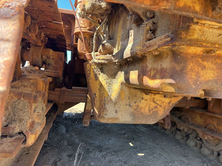 caterpillar-rd6-image-44