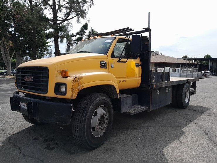 lot#--1998-gmc-c7-truck-image-2