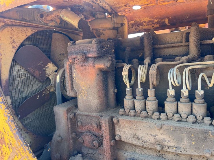 caterpillar-d6-image-10