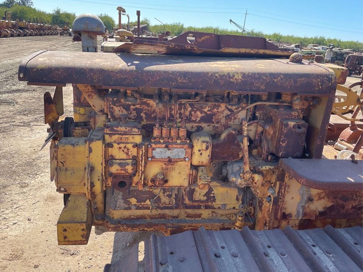 caterpillar-d4-image-36